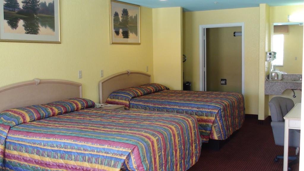 Winnquest Inn Near Ft. Sam Houston San Antonio Exterior photo
