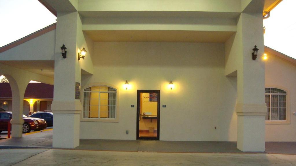 Winnquest Inn Near Ft. Sam Houston San Antonio Exterior photo